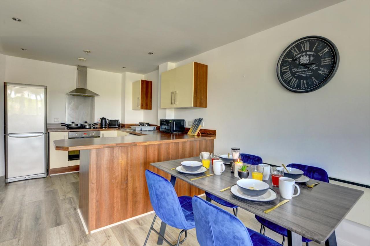 Spacious - Penthouse 2 Bed Apartment With Secure Allocated Parking Sheffield Extérieur photo